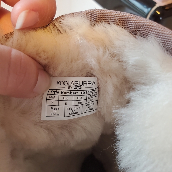 Koolaburra by UGG- Victoria Tall - Picture 4 of 4